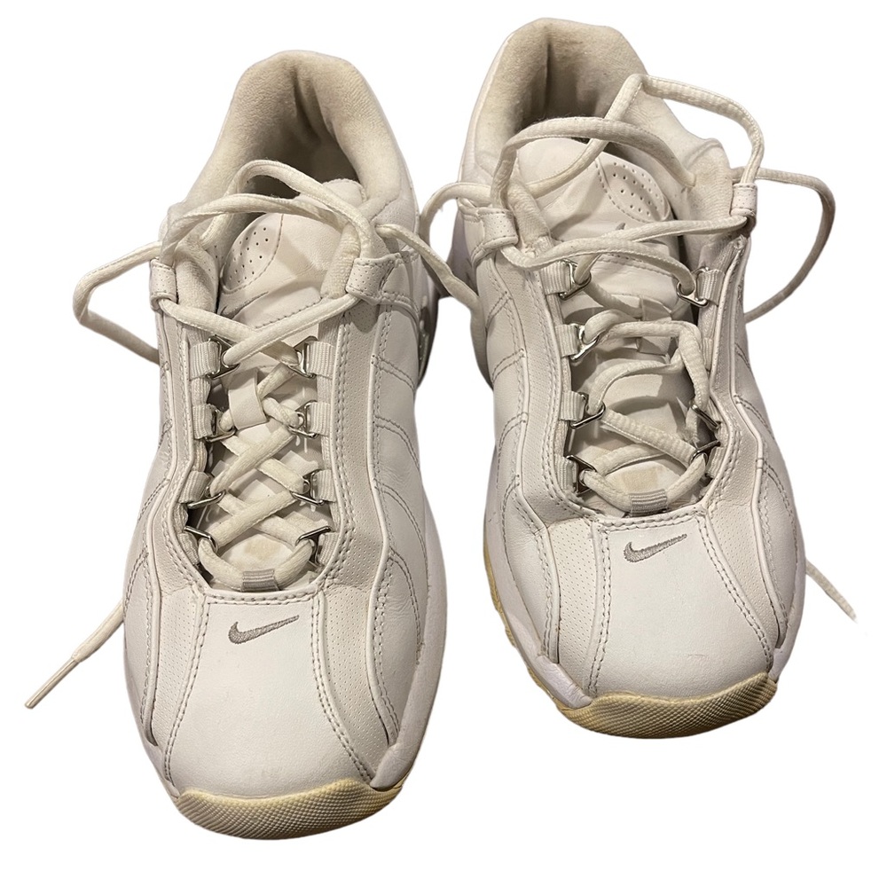 🌹Women’s Nike Trainers 310215 101‎ White Athletic Shoes 8.5 11/12/14